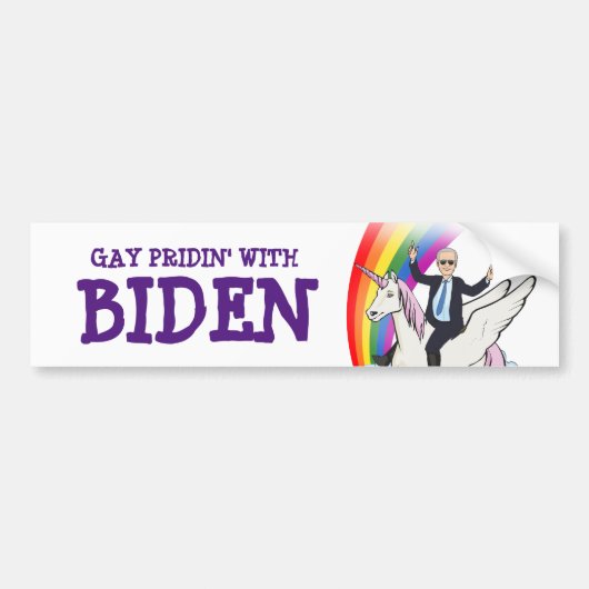 GAY PRIDIN' MET BIDEN BUMPERSTICKER (Voorkant)