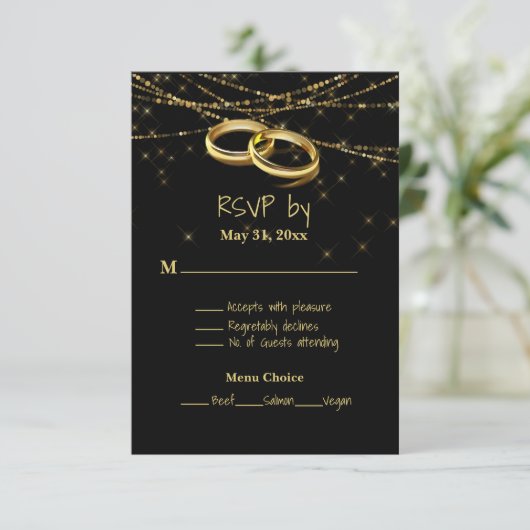 Gay sprankelende lichten en gouden trouwringen RSV Save The Date (Staand voorkant)