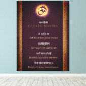 Gayatri Mantra Sanskriet en Engels Canvas Afdruk (Insitu (Houten vloer))