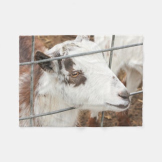 Gazing Goat Fleece Deken