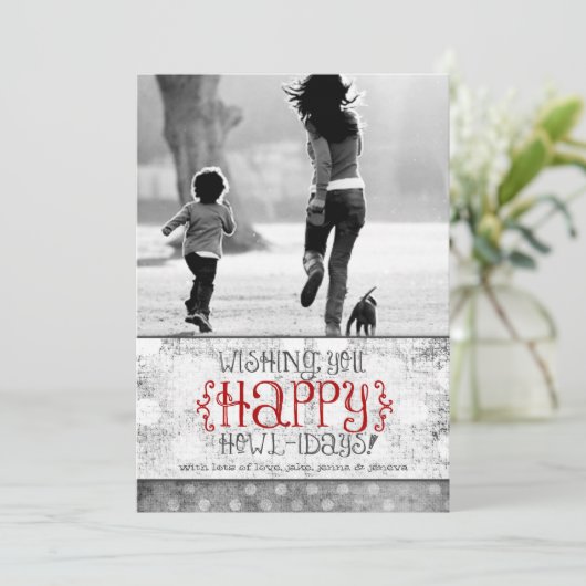 GC | Happy Howlidays Grey Red Linen Feestdagenkaart (Staand voorkant)