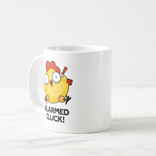 Gealarmeerd door Cluck Funny Chicken Clock Pun Koffiemok (Voorkant links)