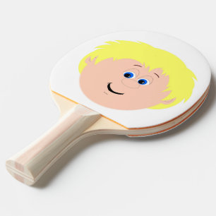 Geanimeerde jongen die haar glimlacht (blonde haar tafeltennisbatje
