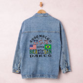 Geassembleerd in de VS met behulp van Braziliaanse Denim Jacket (Hangar)