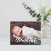 Geavanceerd script Aangepaste foto Baby Dank je ge Aankondigingskaart (Staand voorkant)