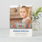 Geavanceerde kleuterschool Afstuderen Uitnodiging (Staand voorkant)