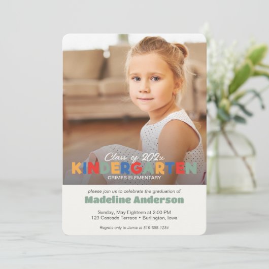 Geavanceerde kleuterschool Afstuderen Uitnodiging (Staand voorkant)