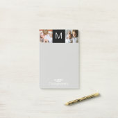 Geavanceerde moderne familiefoto's post-it® notes (Op bureau)