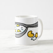gebakken eieren koffiemok (Voorkant rechts)