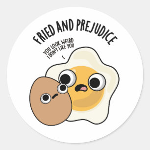 Gebakken en vooroordelen Funny Egg Pun Ronde Sticker