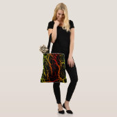 Gebarsten Space Lava - Limoen/Rood Tote Bag (Op model)