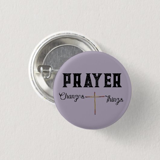 Gebed verandert dingen met kruis ronde button 3,2 cm (Voorkant /achterkant)