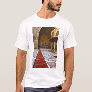 Gebedskleden die naar de islamitische moskee leide t-shirt