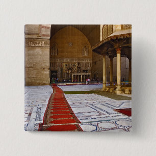 Gebedskleden die naar de islamitische moskee leide vierkante button 5,1 cm