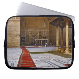 Gebedsmatten die naar de islamitische moskee leide laptop sleeve