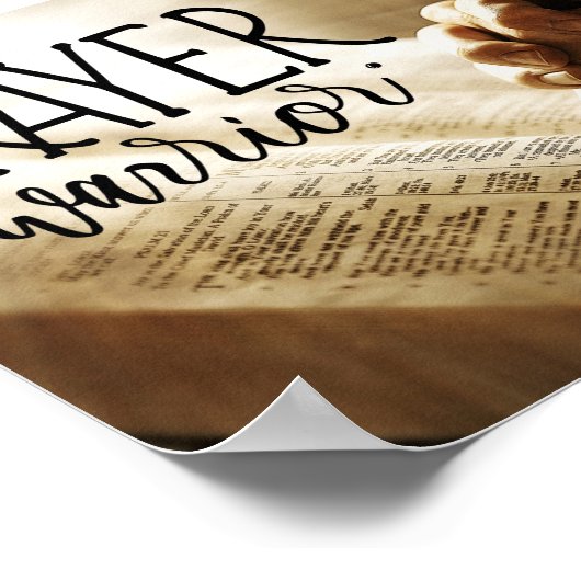 Gebedsstrijder bidt handen op open Bijbel Poster (Hoek)