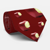 Gebeten appel stropdas (Opgerold)
