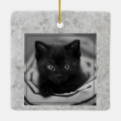 Gebeurtenisgeheugen voor monochrome multifotofamil keramisch ornament (Achterkant)