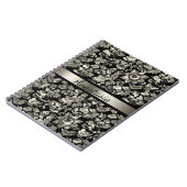 Gebezoedelde zilveren damast notitieboek (Linkerzijde)