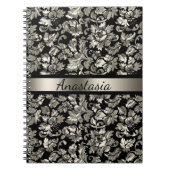 Gebezoedelde zilveren damast notitieboek (Voorkant)