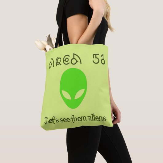 Gebied 51 Laten we ze aliens zien Tote Bag (Dichtbij)