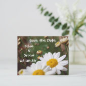 Gebied van Daisies Save the Date Aankondigingskaart (Staand voorkant)