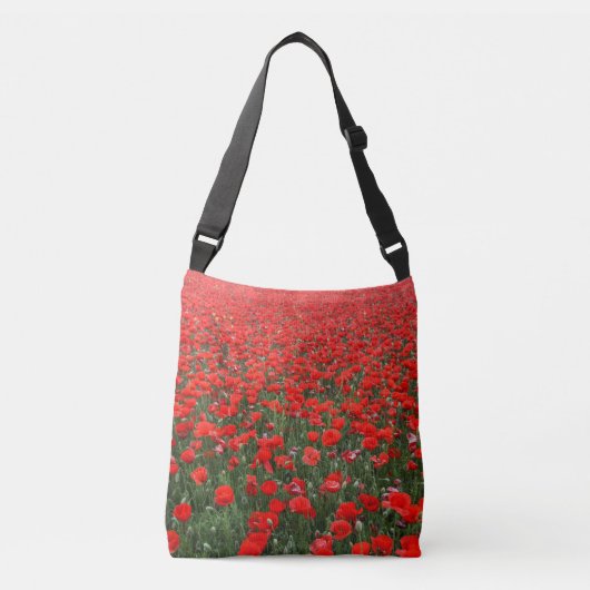 Gebied van rode papavers crossbody tas (Voorkant)