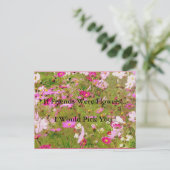 Gebied van roze bloemen vriendschap briefkaart (Staand voorkant)