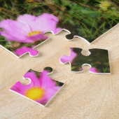 Gebied van roze kosmos - bloem - orton - effect legpuzzel (Zijkant)