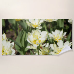 Gebied van witte tulpen Foto Strandlaken