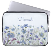 Geblindeerde Blauwe Aquarel Wilde Bloementuin Laptop Sleeve (Voorkant)