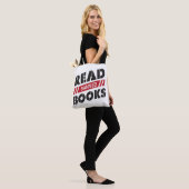 Geboden boeken lezen tote bag (Op model)