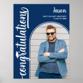 Gebogen foto op blauw Afstuderen Poster (Voorkant)