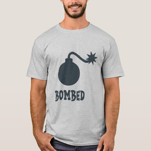 Gebombardeerde Grappige Feestdrank T-shirt (Voorkant)
