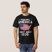 geboorte cadeau naking Amerika geweldig sinds 1 T-shirt (Voorkant volledig)