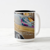 GEBOORTE VAN DE WISKUNDE VAN DE GEMEENSCHAPPELIJKE TWEEKLEURIGE KOFFIEMOK (Voorkant rechts)