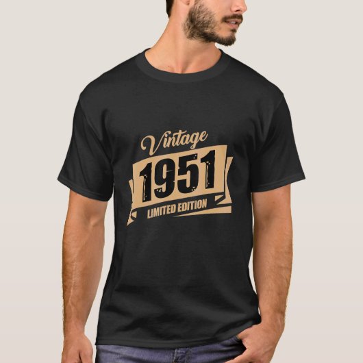 Geboortedatum: 1951, Vintage 1 T-shirt (Voorkant)