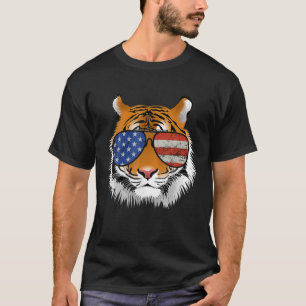 Geboortedatum: Jongen Cool Tiger Striped Animal Th T-shirt