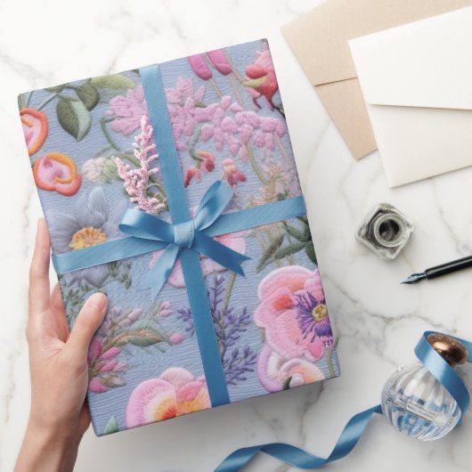 Geborduurd bloemennaadloos patroon cadeaupapier (Geschenken)