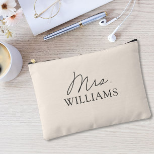 Geborduurde Beige Mrs Elegant Script Etui