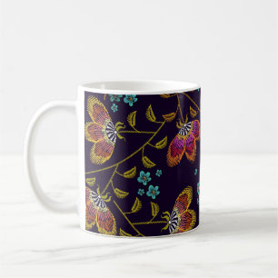 Geborduurde bloemen: mode naadloos patroon koffiemok