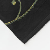 Geborduurde Paarse irissen zwarte achtergrond. Fleece Deken (Hoek)