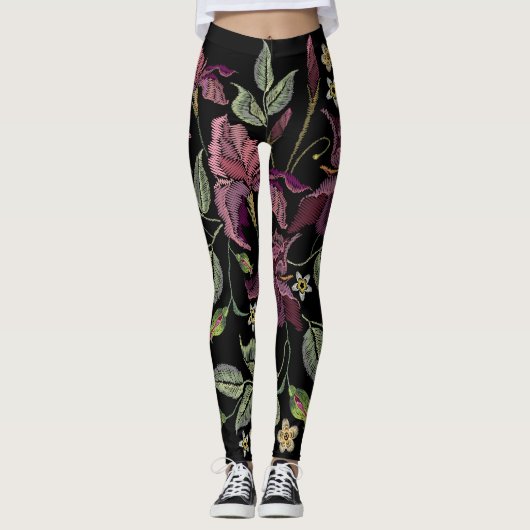 Geborduurde Paarse irissen zwarte achtergrond. Leggings (Voorkant)