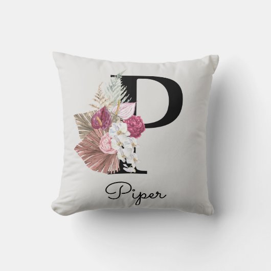 Geborduurde Roze Boho Bloem Initial P Kussen (Voorkant)
