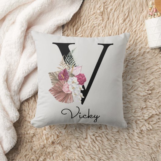 Geborduurde Roze Boho Bloem Initial V Kussen (Deken)
