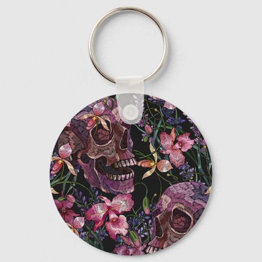 Geborduurde schedel: Gotisch Orchidee Patroon Sleutelhanger (Voorkant)