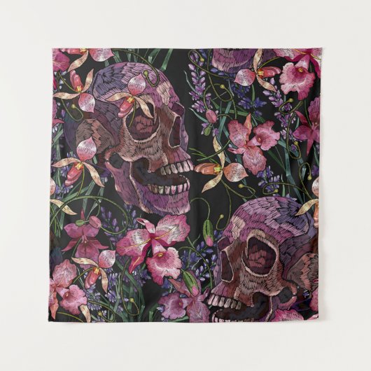 Geborduurde schedel: Gotisch Orchidee Patroon Wandkleed (Voorkant)