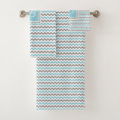 Geborduurde witte blauwe grijze Chevron Bad Handdoek (Insitu)