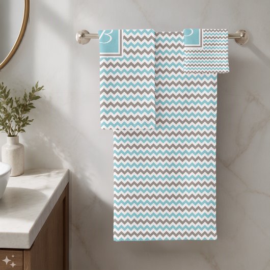 Geborduurde witte blauwe grijze Chevron Bad Handdoek