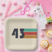 Geboren in 1943  papieren bordje (Feest)